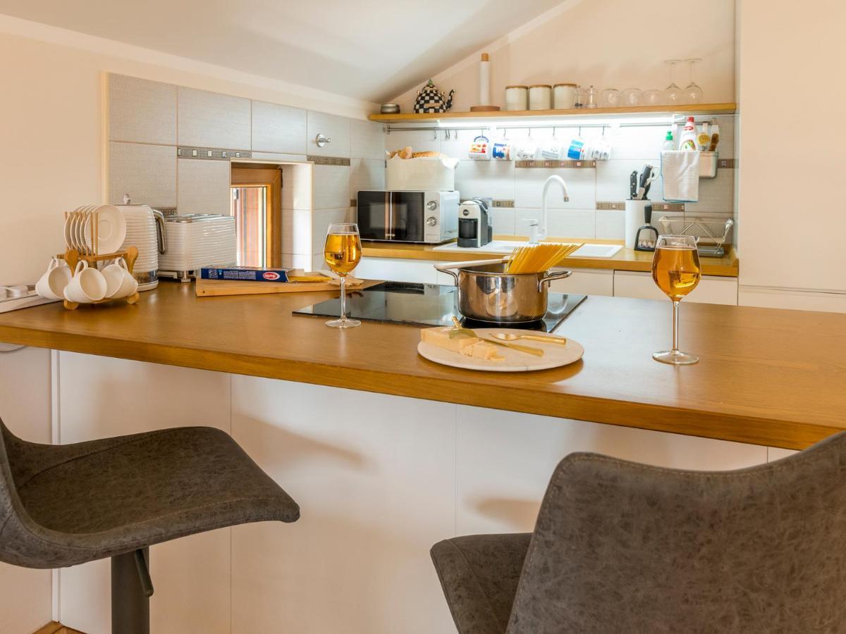 Cicciobello Lux Apartment Baosici With Stunning Sea View מראה חיצוני תמונה